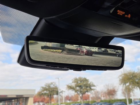 Used 2023 Lexus RX 500h F Sport image 31