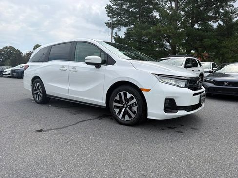 New 2026 Honda Odyssey EX-L image 4