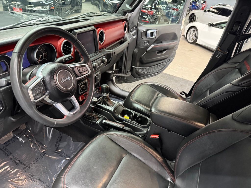 Used 2023 Jeep Gladiator Rubicon w/ LED Lighting Group AWD/4WD image 32