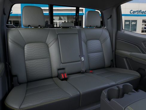 New 2026 Chevrolet Colorado ZR2 AWD/4WD image 18