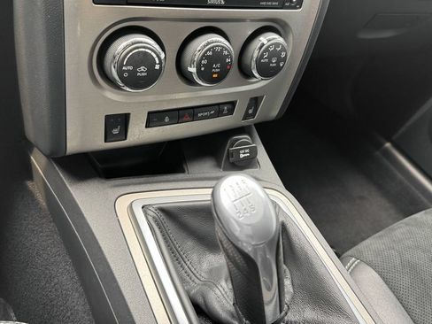 Used 2012 Dodge Challenger SRT8 RWD image 22