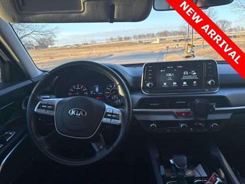 Used 2020 Kia Telluride LX image 11