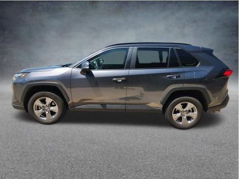 Used 2024 Toyota RAV4 XLE FWD image 6