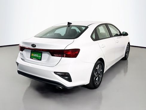 Used 2021 Kia Forte LXS FWD image 10