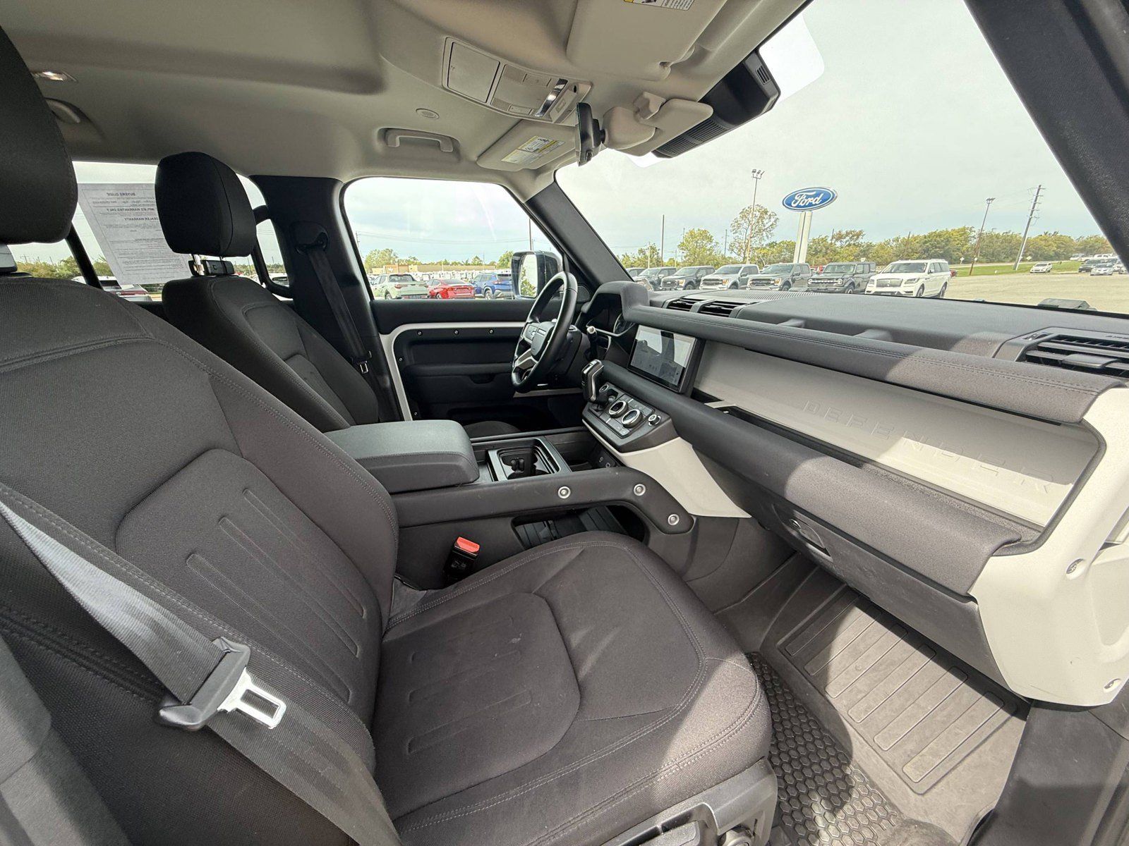 Used 2020 Land Rover Defender 110 AWD/4WD image 15