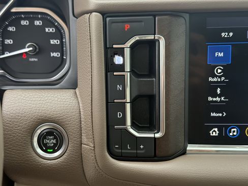 Used 2021 GMC Yukon XL Denali w/ Denali Ultimate Package RWD image 23