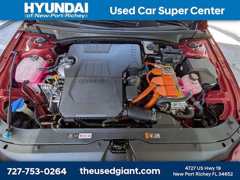 Certified 2024 Hyundai Elantra Blue image 13