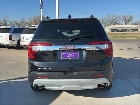 Used 2023 GMC Acadia SLT image 9