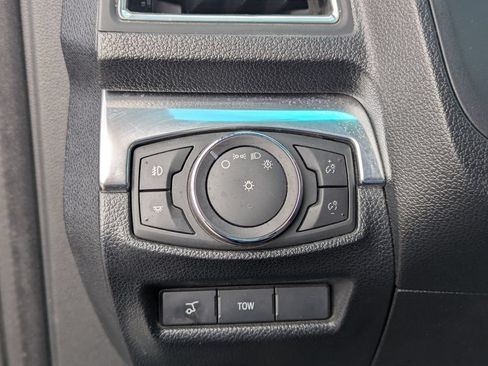 Used 2016 Ford Explorer Sport AWD/4WD image 28