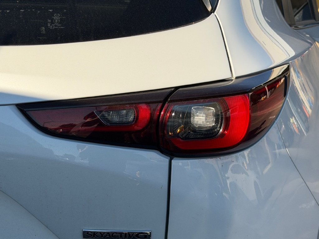 Used 2024 MAZDA CX-5 AWD 2.5 S w/ Select Package image 8