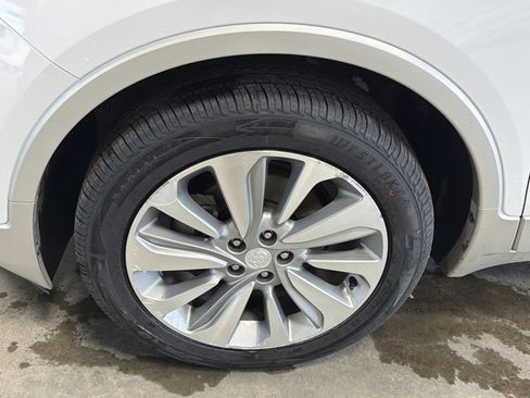 Used 2018 Buick Encore Preferred image 9