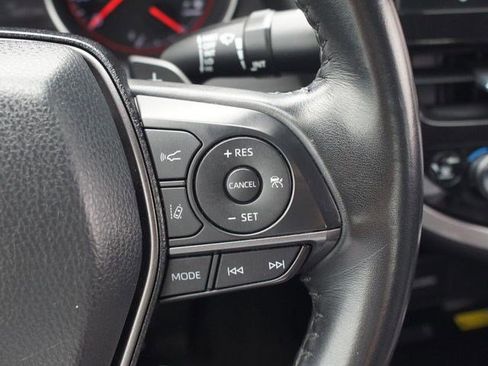 Used 2023 Toyota Camry XSE image 10