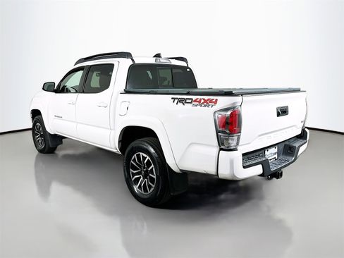 Certified 2022 Toyota Tacoma TRD Sport image 5