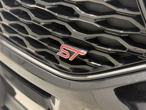 Used 2020 Ford Explorer ST w/ ST Street Pack image 61