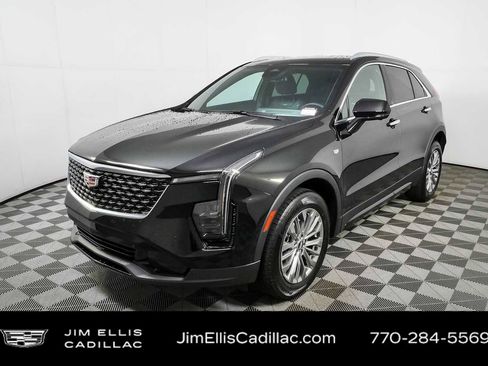 Certified 2025 Cadillac XT4 Premium Luxury FWD image 25