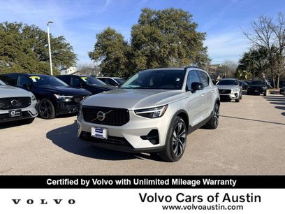 Certified 2025 Volvo XC40 B5 Plus