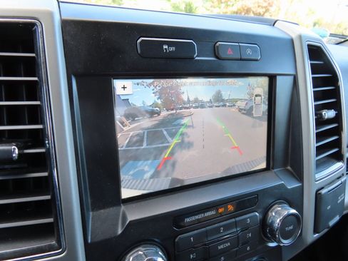 Used 2018 Ford F150 Lariat image 26