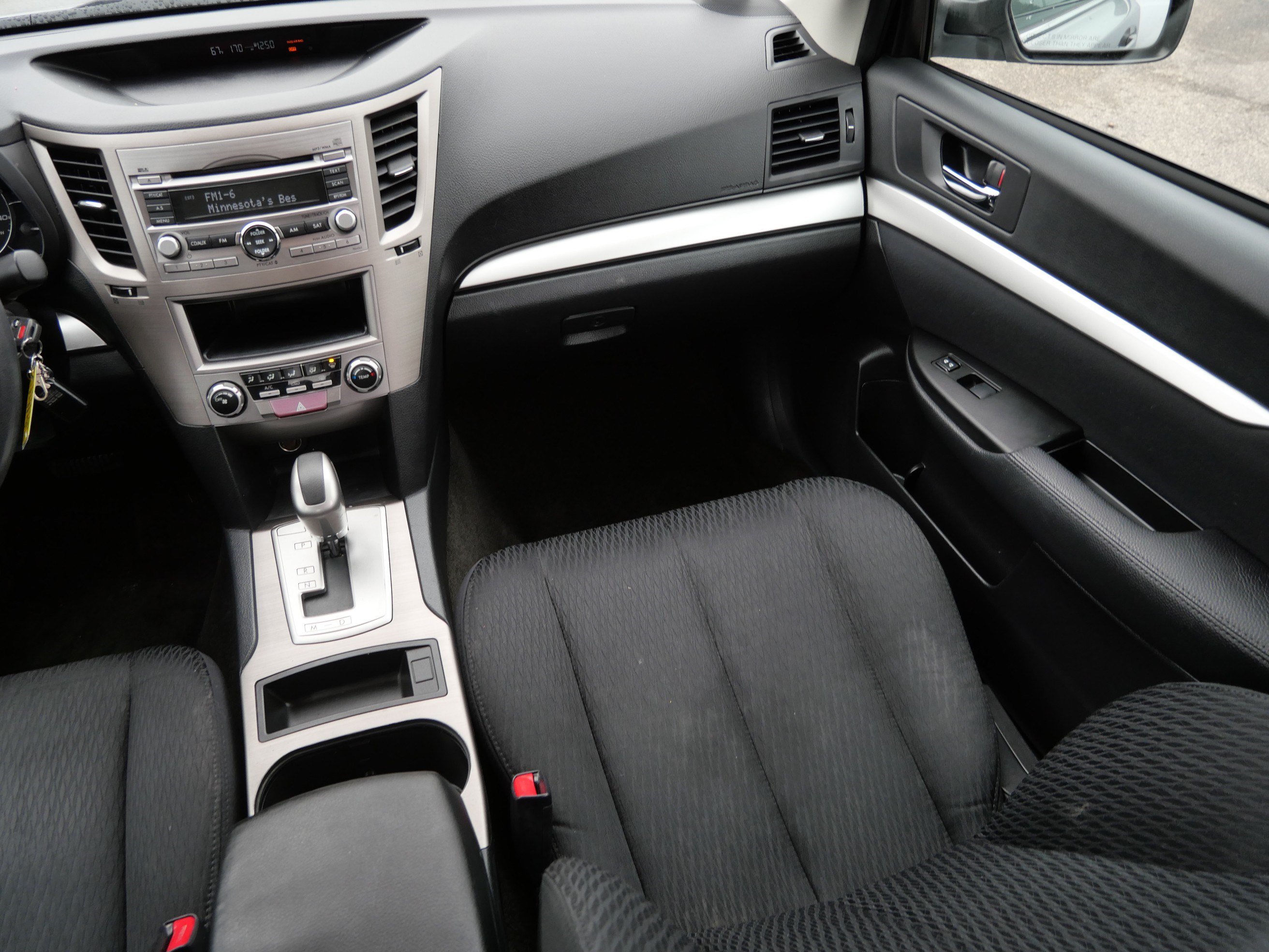 Used 2011 Subaru Legacy 2.5i AWD/4WD image 11