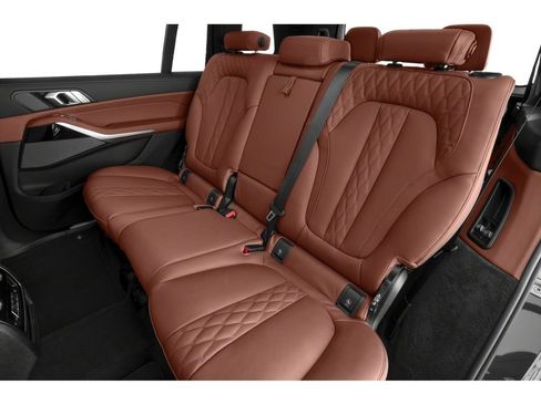 Used 2025 BMW ALPINA XB7 AWD/4WD image 9