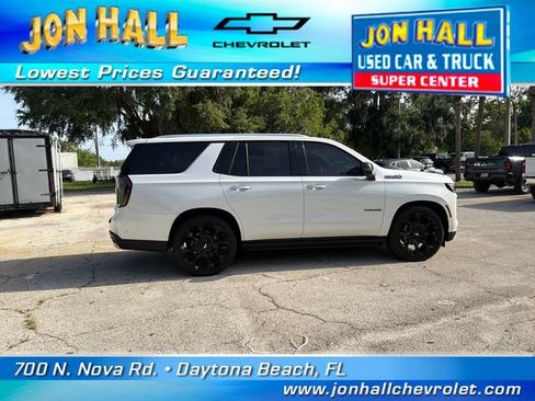 Used 2025 Chevrolet Tahoe High Country AWD/4WD image 14