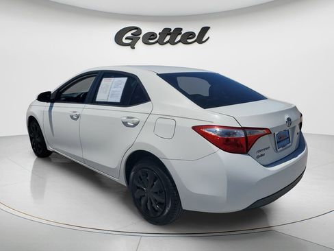 Used 2016 Toyota Corolla LE FWD image 11