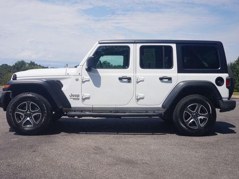 Used 2020 Jeep Wrangler Unlimited Sport S image 6