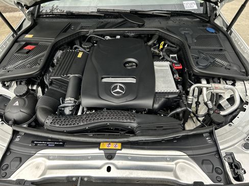 Used 2015 Mercedes-Benz C 300 4MATIC Sedan image 50