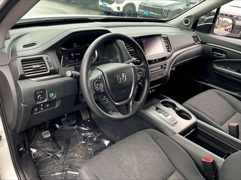 Used 2022 Honda Ridgeline Sport image 8
