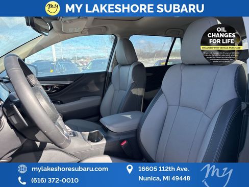 Used 2025 Subaru Outback Limited image 14