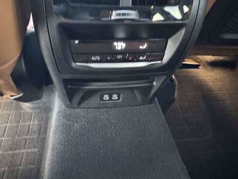 Used 2024 BMW X3 xDrive30i w/ M Sport Package AWD/4WD image 22