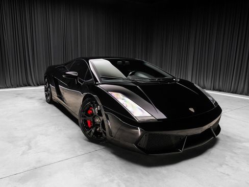 Used 2006 Lamborghini Gallardo AWD/4WD image 8