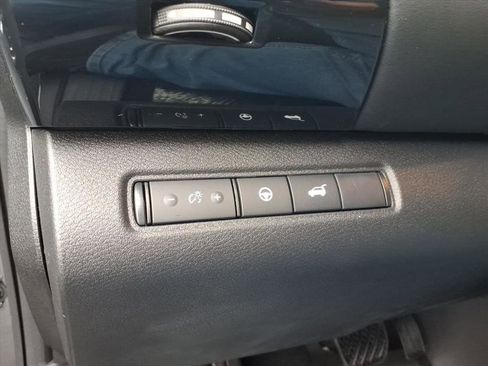 New 2025 Nissan Pathfinder SV image 18