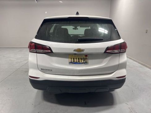 Used 2023 Chevrolet Equinox LS image 7