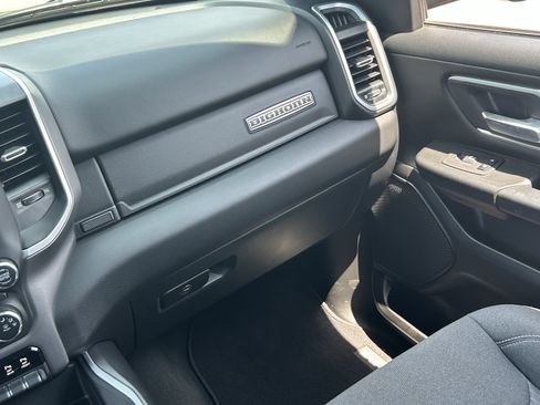 Used 2023 RAM 1500 Big Horn AWD/4WD image 18