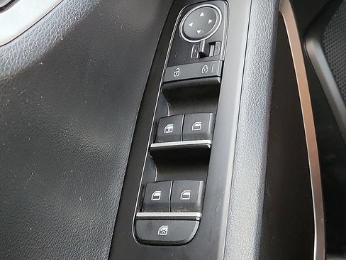 Used 2022 Kia Soul LX FWD image 9