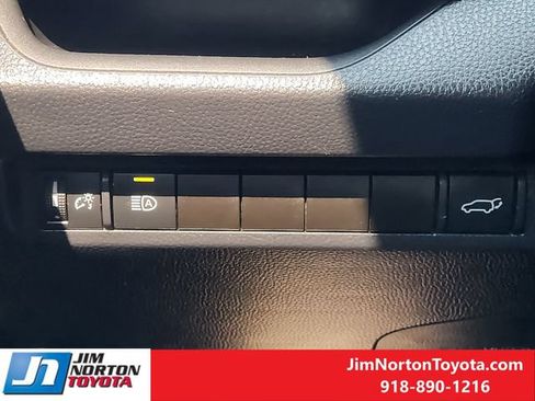 Used 2024 Toyota RAV4 XLE w/ Convenience Package FWD image 23