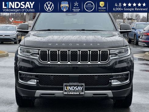 Used 2022 Jeep Wagoneer Series II w/ Premium Group I image 2