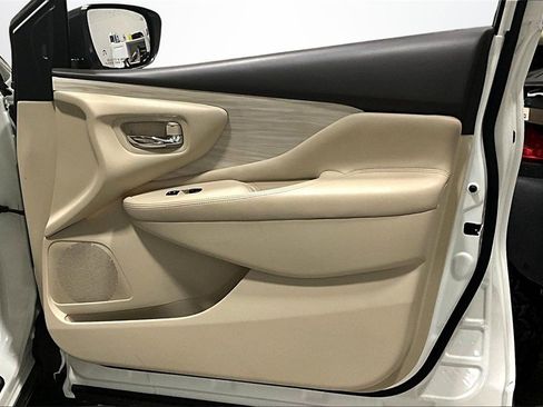 Used 2017 Nissan Murano SL image 27