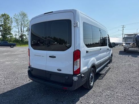 Used 2017 Ford Transit 350 XL image 8
