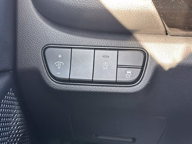 Used 2026 Kia Seltos S FWD image 18