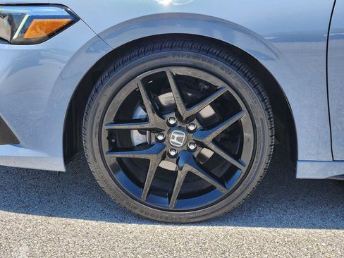 Used 2024 Honda Civic Sport image 9