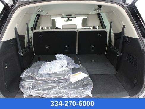 New 2026 Nissan Pathfinder SL image 26