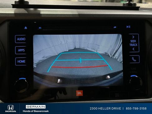 Used 2018 Toyota Tacoma Limited RWD image 23