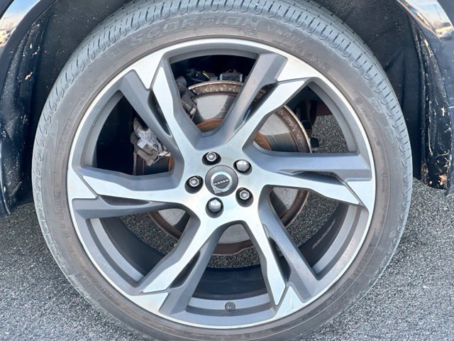 Used 2016 Volvo XC90 T6 Inscription w/ Vision Package AWD/4WD image 5