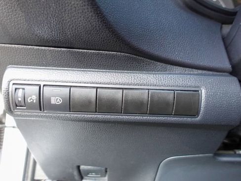 Certified 2023 Toyota Corolla LE image 20