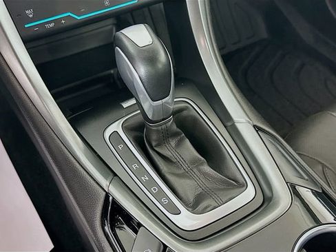 Used 2014 Ford Fusion Titanium image 17