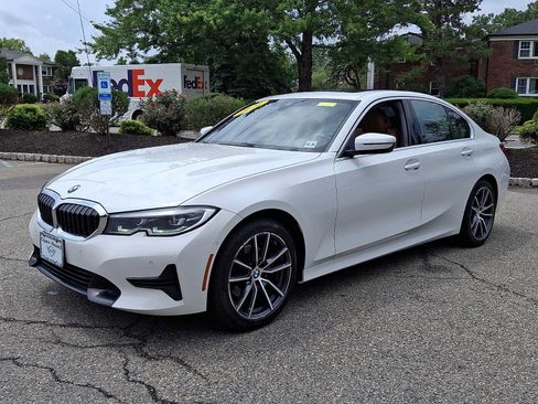 Used 2021 BMW 330i xDrive Sedan w/ Premium Package AWD/4WD image 3