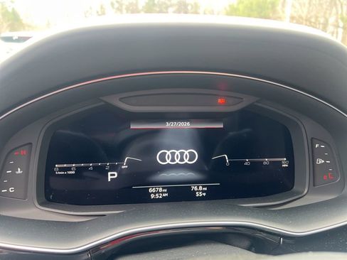 Used 2025 Audi SQ8 Prestige image 2