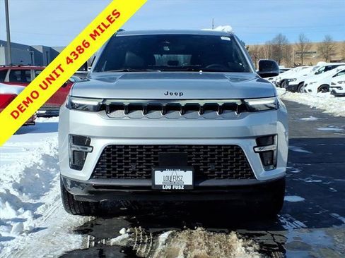 New 2026 Jeep Grand Wagoneer 4WD image 22