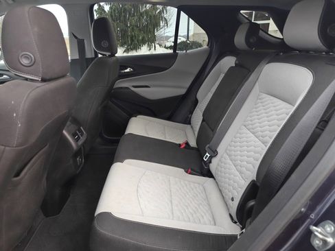 Used 2019 Chevrolet Equinox LT image 16